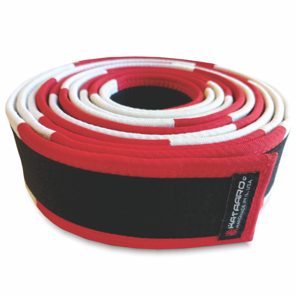Deluxe Master Black Belt Red and White Panel Border Rolled