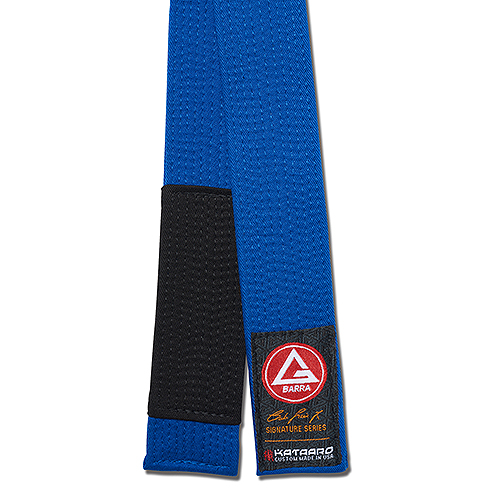 Gracie Barra x Kataaro Jiujitsu Blue Belt showing black sleeve and collaboration label